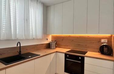 BLUE apartment with shared pool - Foto 11