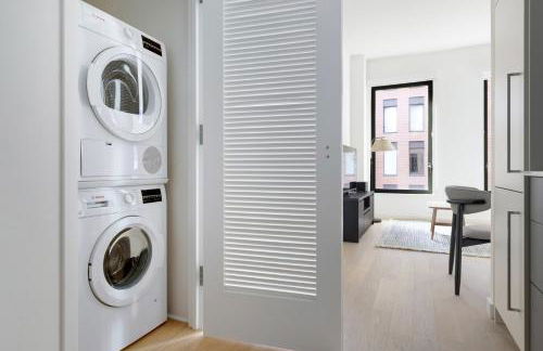 Blueground Chelsea pool nr The Vessel NYC-2144 - Foto 11