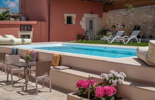 Arhontiko Arhanes Suites - Photo 35