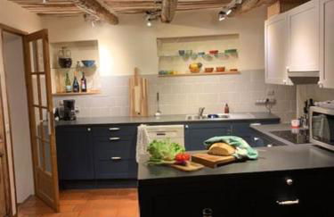 Charmigt byhus med takterass - Foto 11