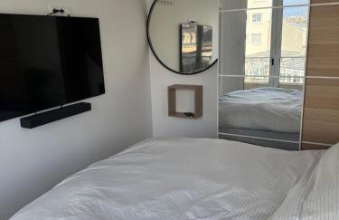 Newly renovated apartment with air conditioner in Neuilly-sur -Seine - Foto 5