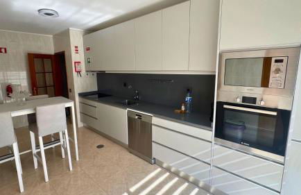 Lourença Stays - Vila Beach Apartment 1 - Foto 7