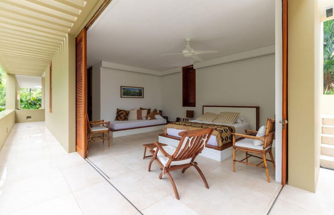 w Charming 5BR Villa at Mesa de Yeguas - Photo 11