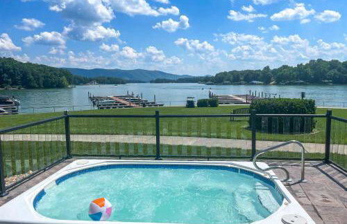 Smith Mountain Lake Retreat with Resort Amenities! - Foto 25