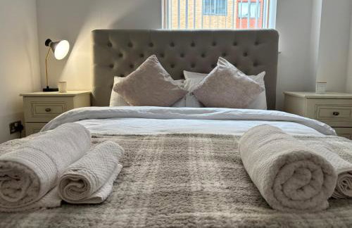 LUX 2bed City Centre and AO Arena Free Parking Modern Apt - Foto 28