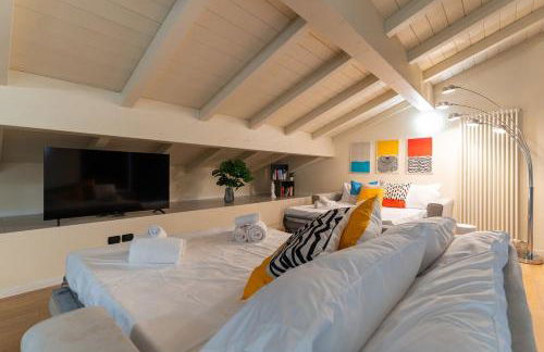 BolognaCentro 9 People Loft Private Lift and Terrace - Photo 63