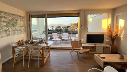Terrasse Vue Mer - Appartement 6 pers, 3 chambres et Parking à St Tropez - Photo 2