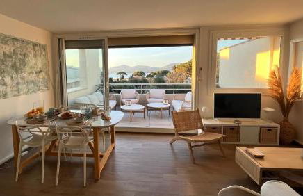 Terrasse Vue Mer - Appartement 6 pers, 3 chambres et Parking à St Tropez - Photo 2