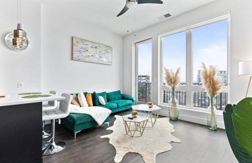 NEW! Royal Penthouse King Bed Amazing Views! - Foto 4