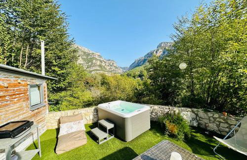 Domaine Les Deux Roches - Foto 12