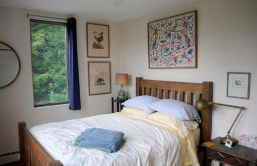 Impressive Cabin with a Pool and Hot Tub Ideal for Weekend Getaways in the Catskills - Foto 31