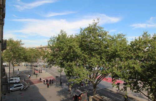 Apartamento Colom BCN, amplio, con balcón y vistas al Port Vell - Photo 17