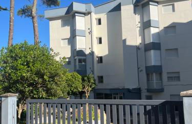 Apartamento con vistas al Náutico de San Vicente do Mar - Foto 2