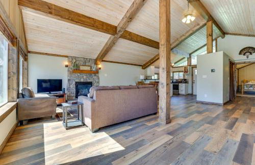 Donnelly Cabin with Fire Pit 5 Mi to Boat and Ski! - Photo 4