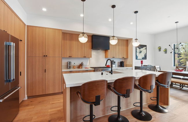 Enjoy Paradise Hot Tub, Bike & Beach Equipment! - Photo 6