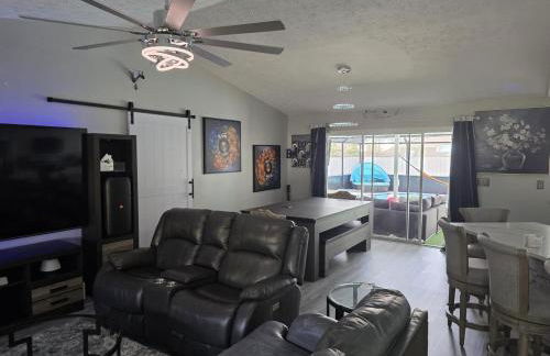 PoolSide Paradise - Foto 22