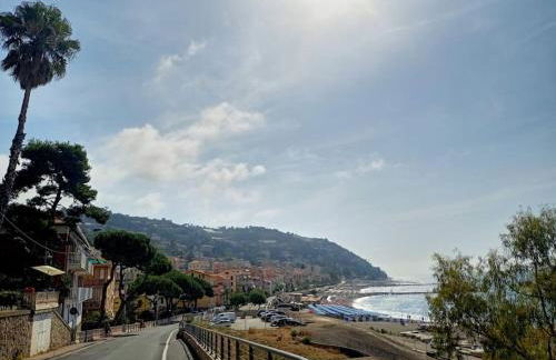 la casa del pappagallo - casa vacanze a ospedaletti - Photo 24