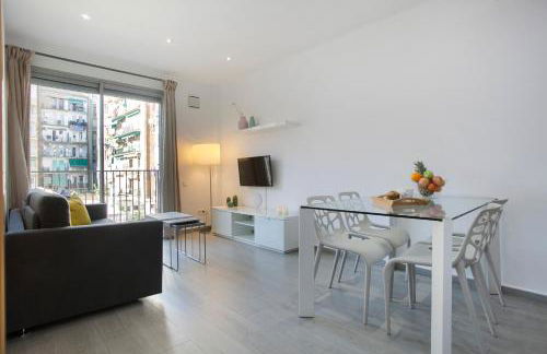 BBarcelona Gaudi Flats - Photo 81