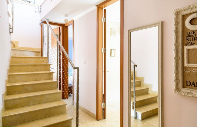 Penthouse & Jacuzzi in Neve Tzedek by FeelHome - Foto 25