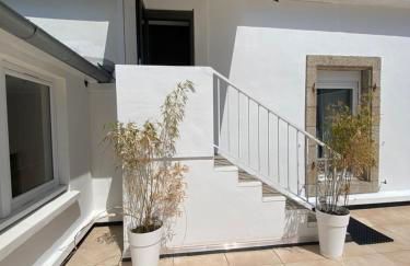 Votre mini maison en plein cœur du centre ville -terrasse - et parking privé sur place clos - draps et ménage inclus - Photo 14