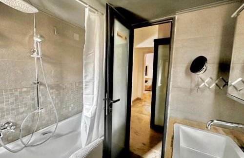 Άνετο Διαμέρισμα 2 Υπνοδωματίων κοντά στο ΟΑΚΑ και τα Νοσοκομεία ΥΓΕΙΑ & ΜΗΤΕΡΑ - Foto 9