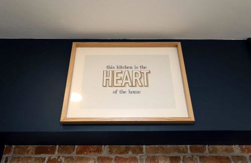 Sleeps14,Sauna,ColdPlunge,Hottub,xboxroom,XLgarden - Foto 50