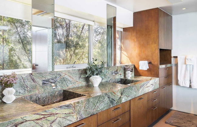 Hollywood Overlook by Avantstay Private Pool + Hot Tub Panoramic Views - Photo 29