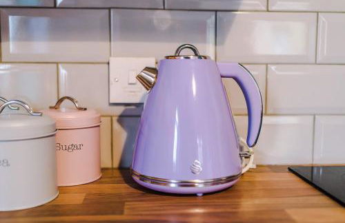 New Apt - Parking - 5 mins to CC - Foto 2