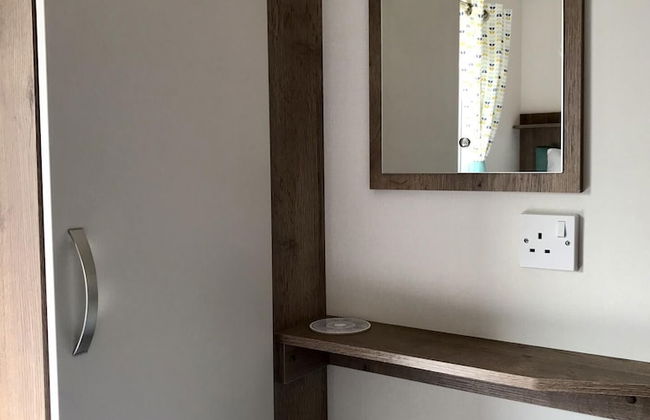 Captivating 2-bed 2021 Caravan in Isle of Wight - Foto 10