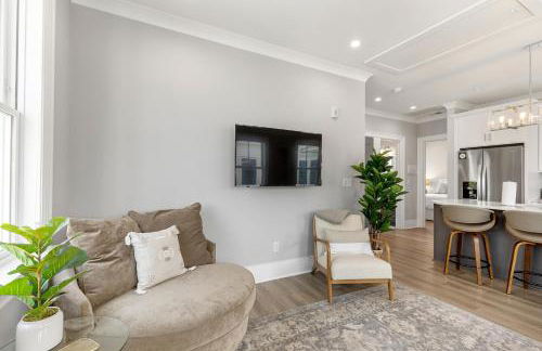 The Santee Suite at 122 Spring - Foto 7