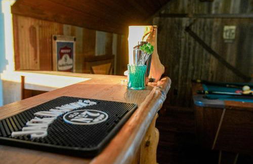 15 Mins to U of A - Pool & Hot Tub - Foto 41