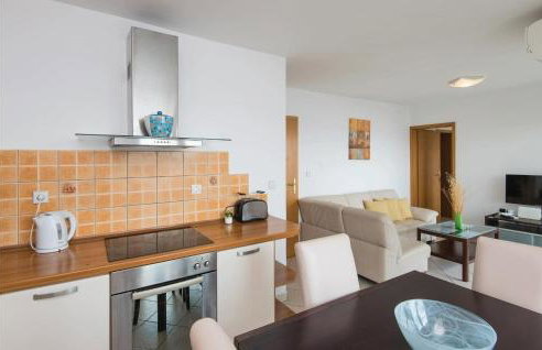 Stunning Home In Kuciste With Sauna - Photo 27