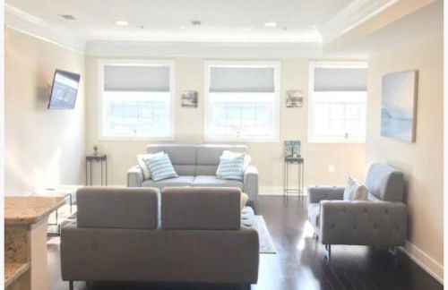 Entire Extra Large Luxury 3 Bedrooms Condo - Photo 18