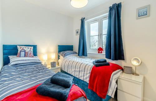 Blue Skies - Photo 14