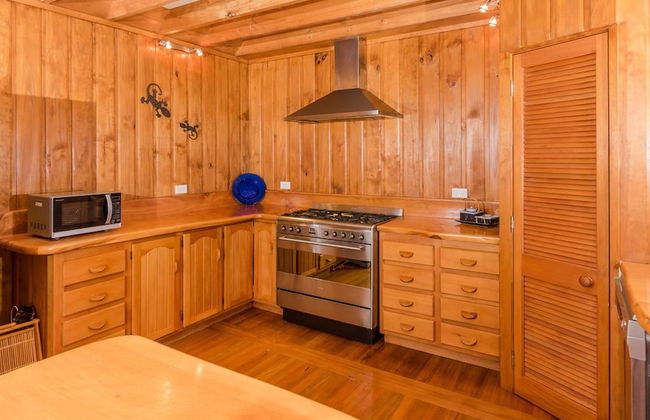 Coastal Chalet Suites - Foto 6