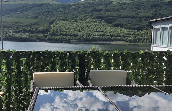 Arrochar Alps and Loch views - Photo 16