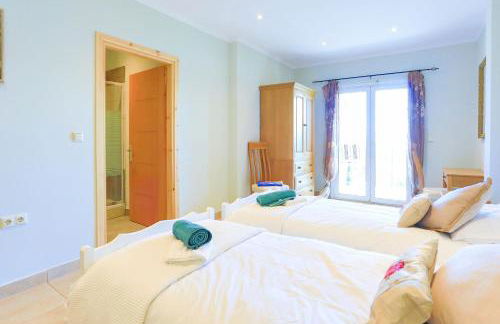 Villa Rose above Agni with amazing views - Photo 22