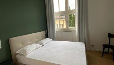 Little Marina Apartment - Lake Como East Side - lake front - Foto 2