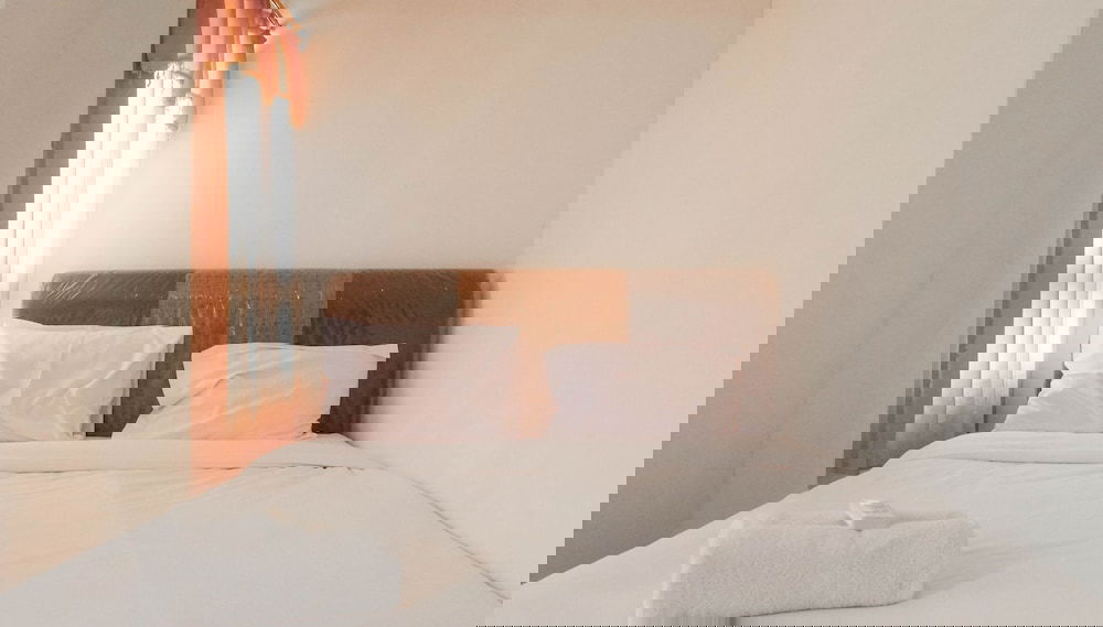 Best Price 2Br Strategic At Puri Mas Apartment - Photo 1