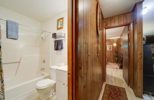 Smoky Mtn Hideaway Screened Porch and Fire Pit - Foto 19