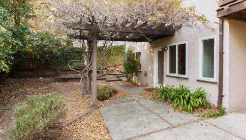 Large 1 Bedroom Apartment, Home Theater, Fireplace - Foto 3