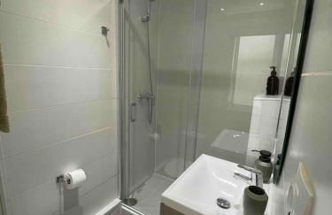 Nice Apartment 2 Bedrooms Well Connected - Foto 21