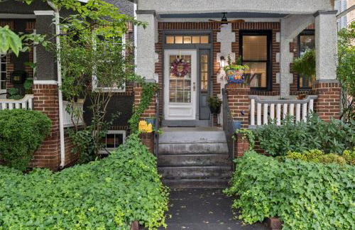 Fan District Charm 4BR Retreat Walk to Carytown - Foto 8