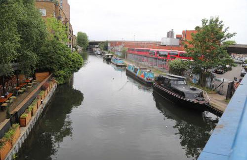 Entire apartment in London Notting Hill Portobello - Photo 32