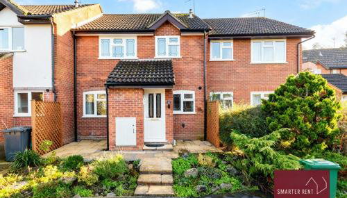 Guildford - Two Bed House - Foto 1