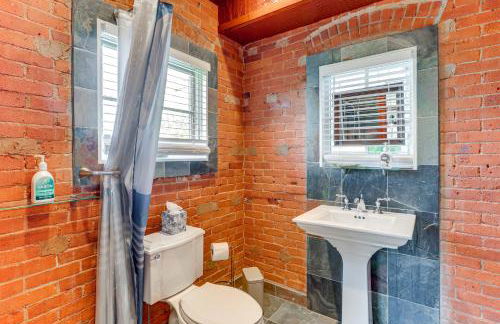 Downtown Essex Apartment - Steps to River! - Foto 11