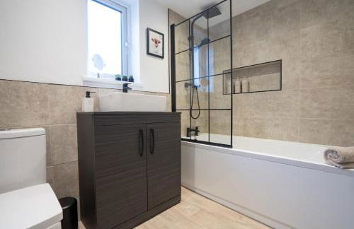 Edwardian Home Sleeps 6 Chesterfield - Foto 8