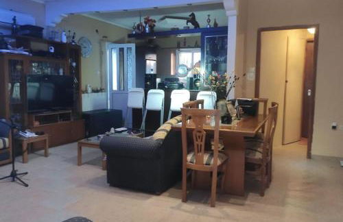 Koufos House - Photo 1