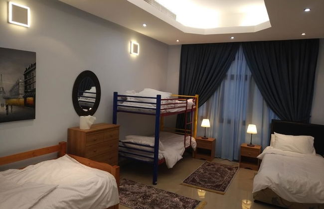 Emirates Hills Lake View Villa - Foto 13