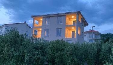 TwENty-Punat Apartments - Photo 2